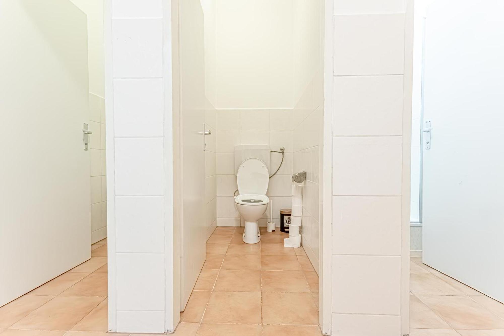 Loevly Shared 6Br With Garden Near Danube & Millenium City Vienne Extérieur photo