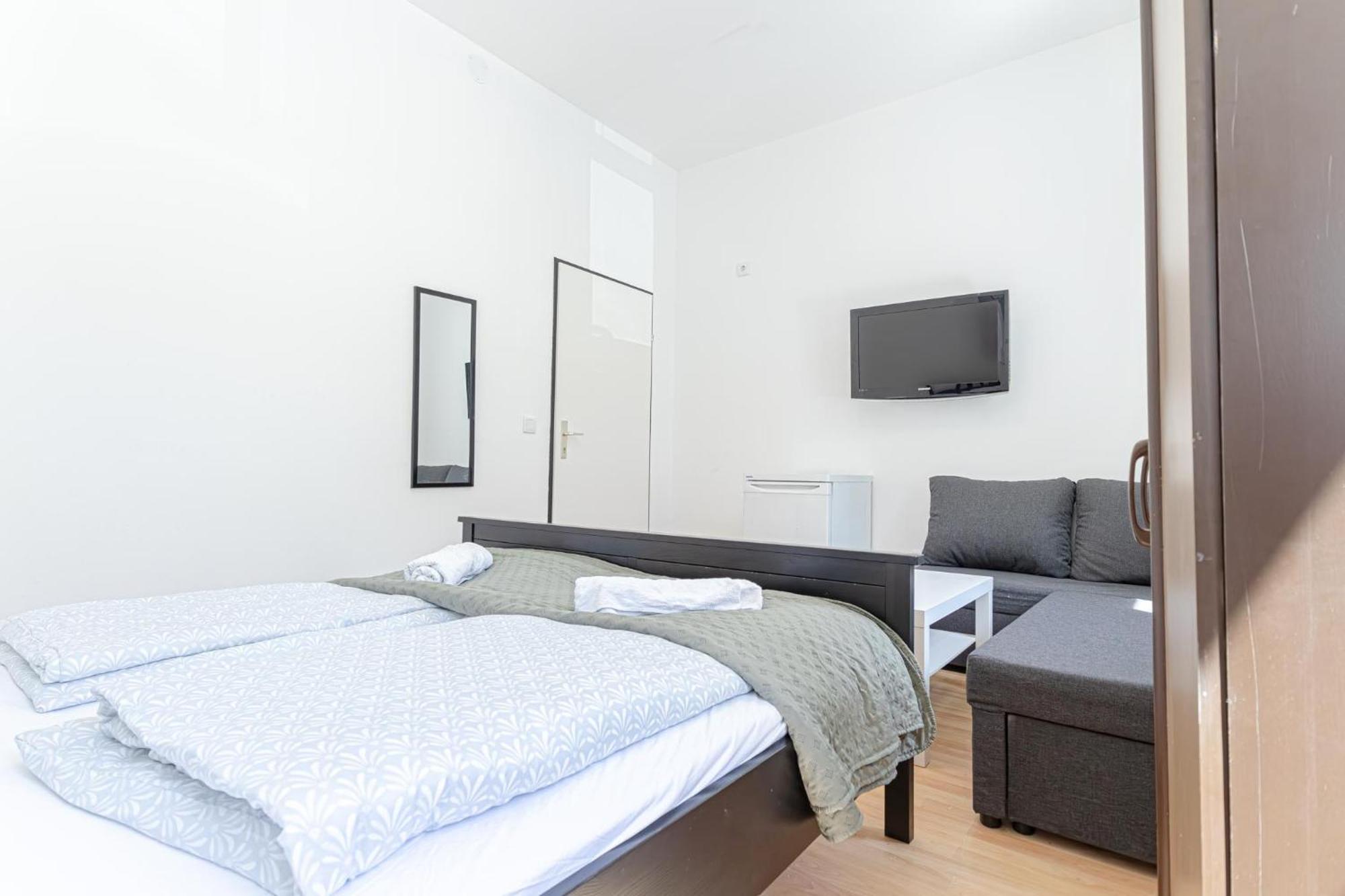 Loevly Shared 6Br With Garden Near Danube & Millenium City Vienne Extérieur photo